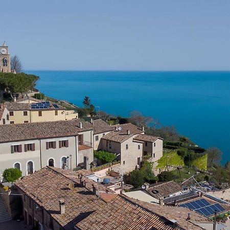 Fiorenzuola Bed & Breakfast Fiorenzuola di Focara エクステリア 写真