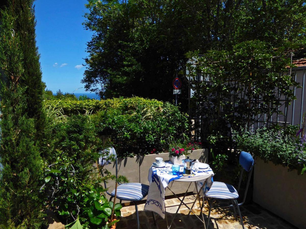 Fiorenzuola Bed & Breakfast Fiorenzuola di Focara エクステリア 写真