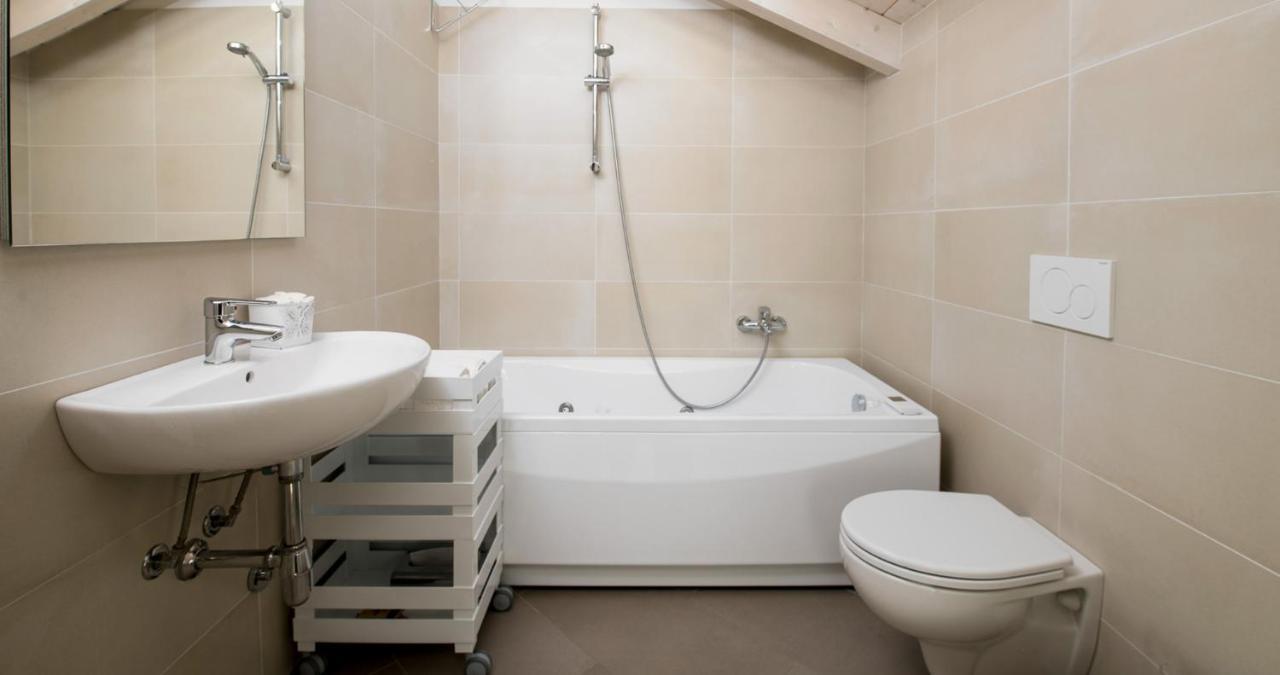 Fiorenzuola Bed & Breakfast Fiorenzuola di Focara エクステリア 写真